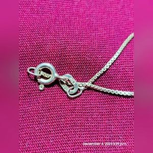 Plain silver necklace